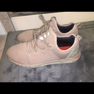 Men’s Under Armour Hovr shoes - SIZE 14